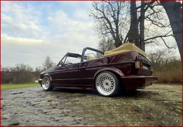 1:18 VW Golf I Cabrio Classic Line Red Edition + BBS RS inkl.OVP